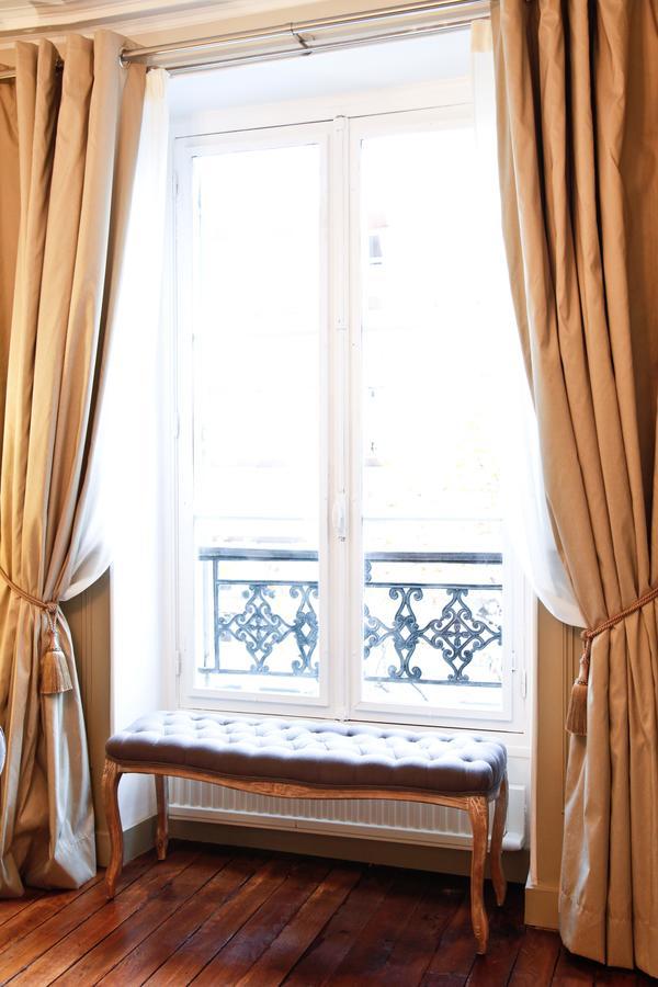 Le Triomphe Elysees París Exterior foto